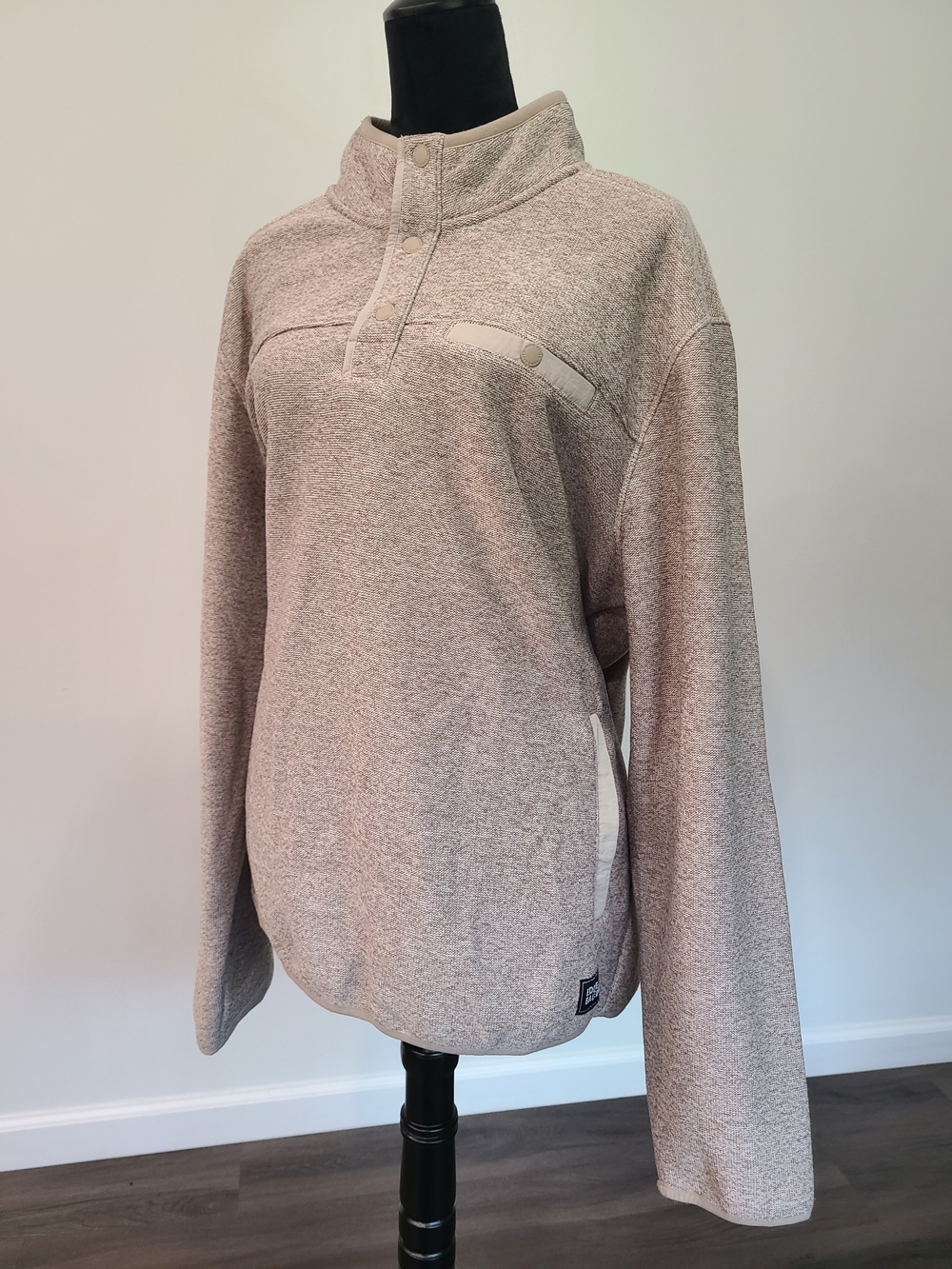 Eddie Bauer Heathered Cream Snap-Front Pullover